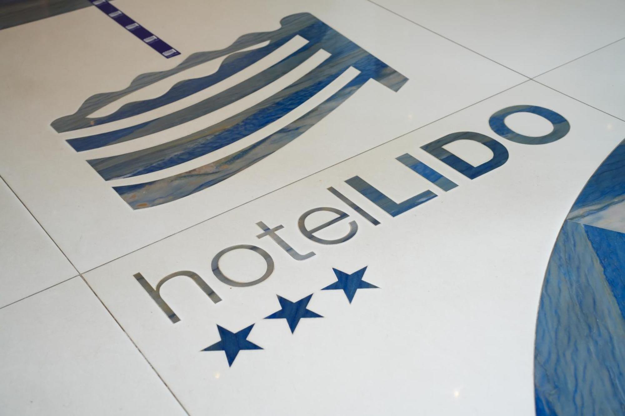 Hotel Lido Alba Adriatica Luaran gambar
