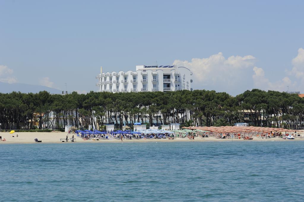 Hotel Lido Alba Adriatica Luaran gambar