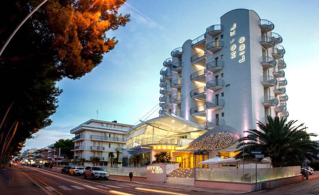 Hotel Lido Alba Adriatica Luaran gambar