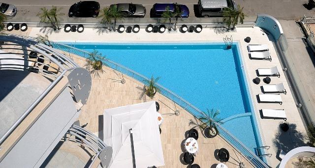 Hotel Lido Alba Adriatica Luaran gambar